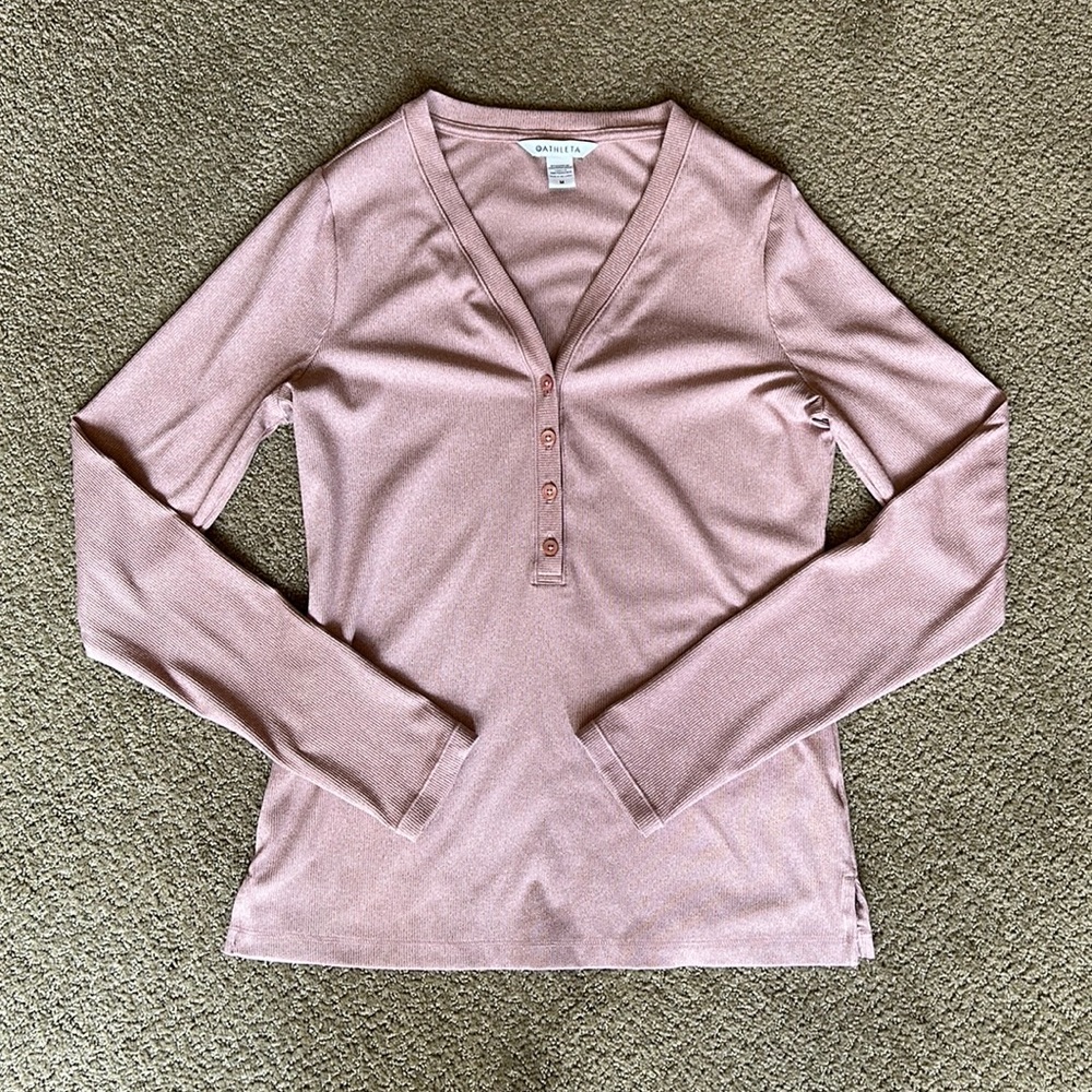 Athleta Uptempo Ribbed Henley shirt